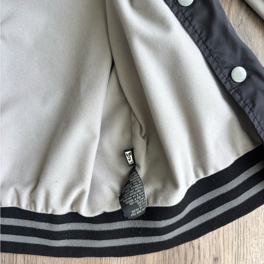 Obey Varsity Posse Black and White Jacket Sz.M - Picture 5 of 10